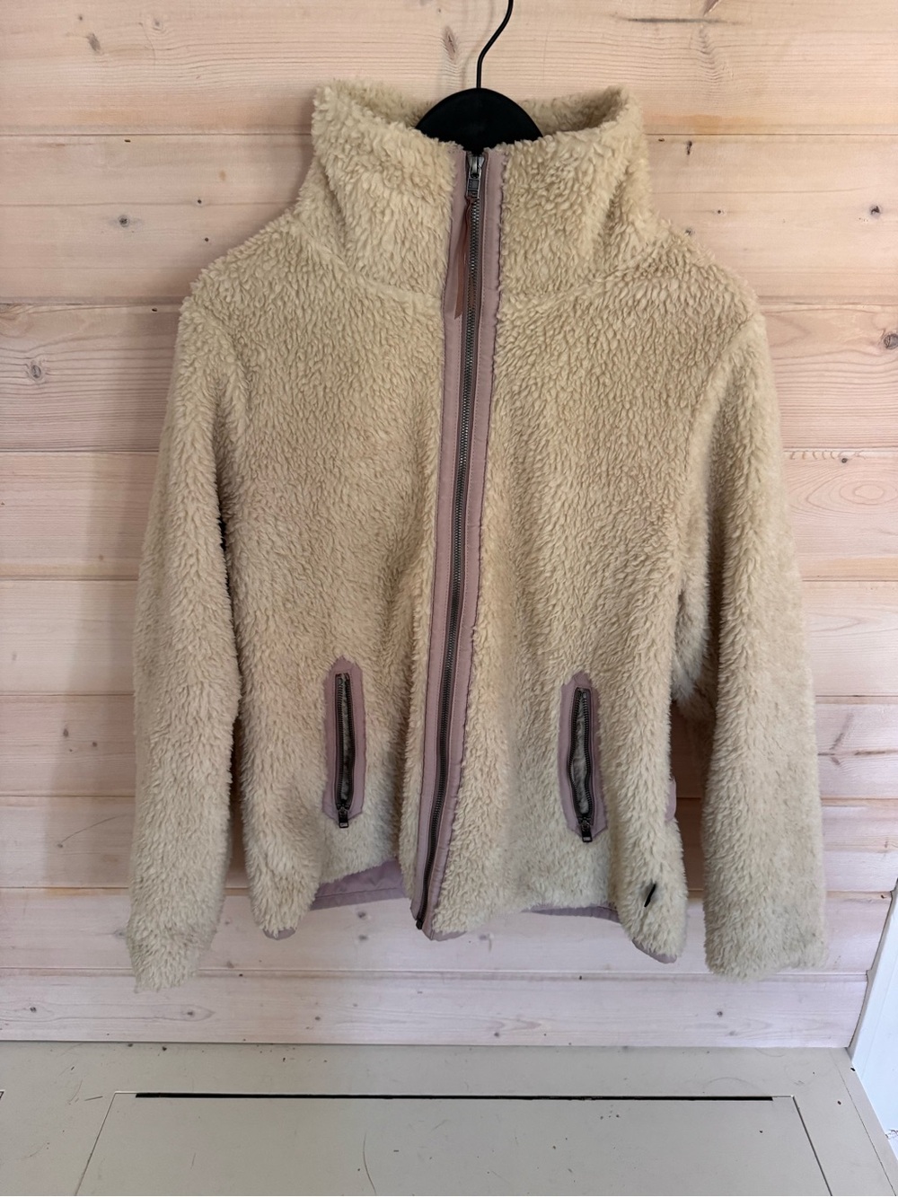Patagonia Cream Sherpa Full-Zip Jacket with Dusty Pink Trim